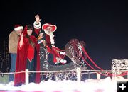 Santa in the parade. Photo by Pam McCulloch, Pinedale Online.