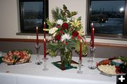 Holiday Flowers. Photo by Dawn Ballou, Pinedale Online.