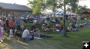Big Crowd. Photo by Tim Ruland, Pinedale Fine Arts Council.