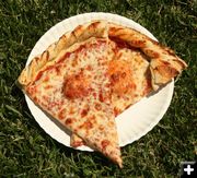 Free Pizza. Photo by Dawn Ballou, Pinedale Online.