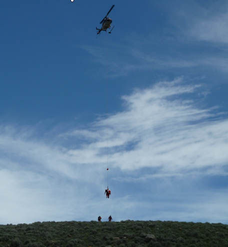 Lifting. Photo by Tip Top Search and Rescue.