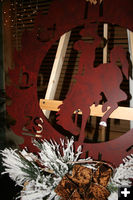 Detail of GRVM wreath. Photo by Dawn Ballou, Pinedale Online.