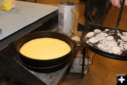 Dutch Oven Delight. Photo by Dawn Ballou, Pinedale Online.