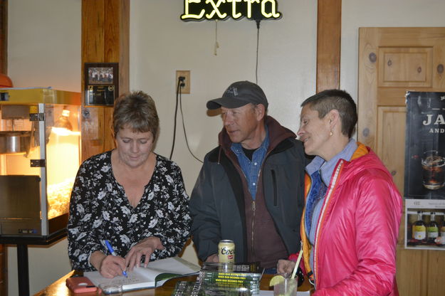 Cat book signing. Photo by Cat Urbigkit.