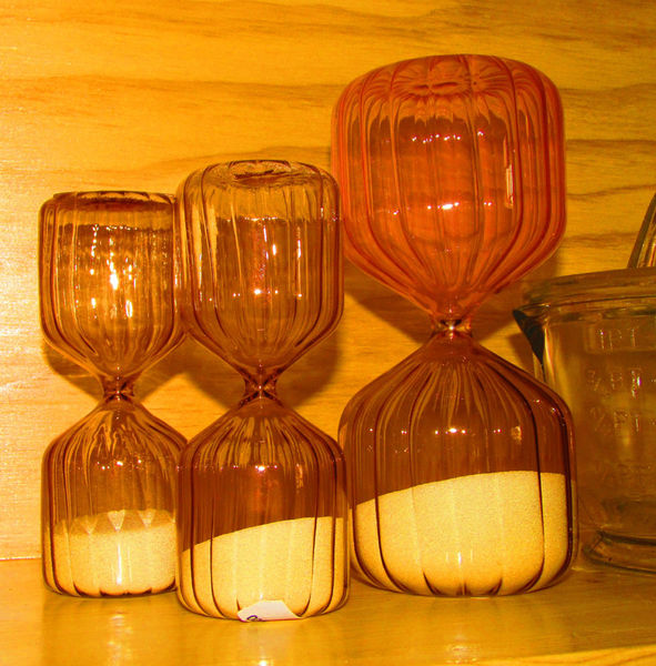 Hourglass Sand Timers. Photo by Dawn Ballou, Pinedale Online.