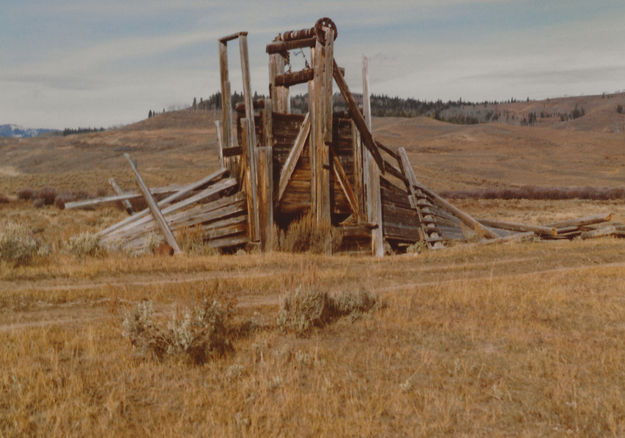 Old Dipping Vat. Photo by Katherine Campbell Bond.