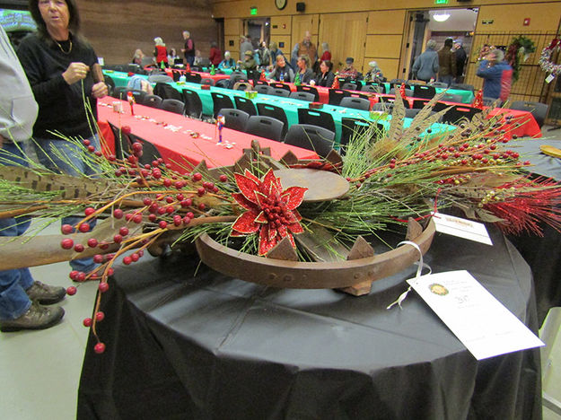 Bear Trap wreath. Photo by Pinedale Online.
