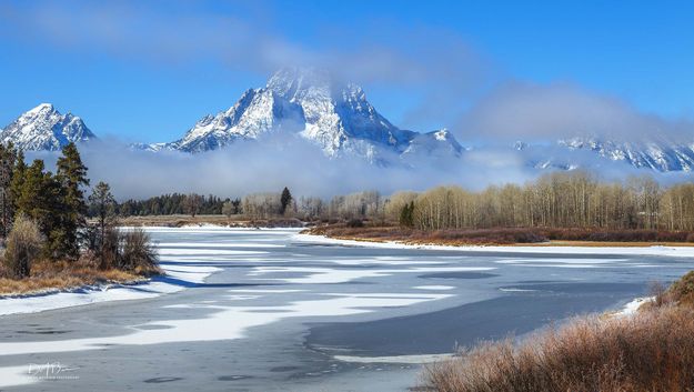 Nearly Frozen Oxbow. Photo by Dave Bell.